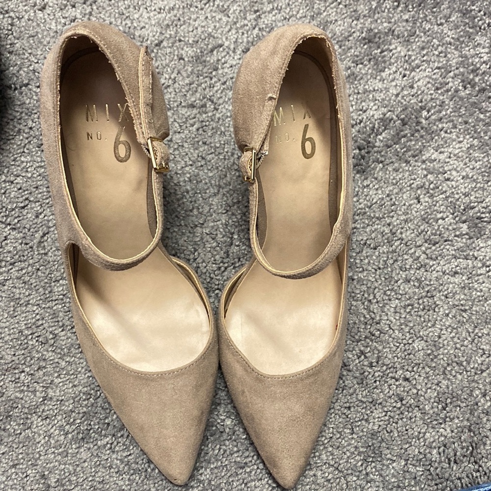 Mix no. 6 nude heels